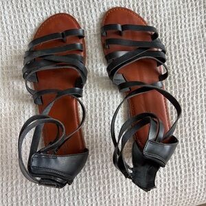American Eagle Outfitters Black and Brown Strappy Sandals